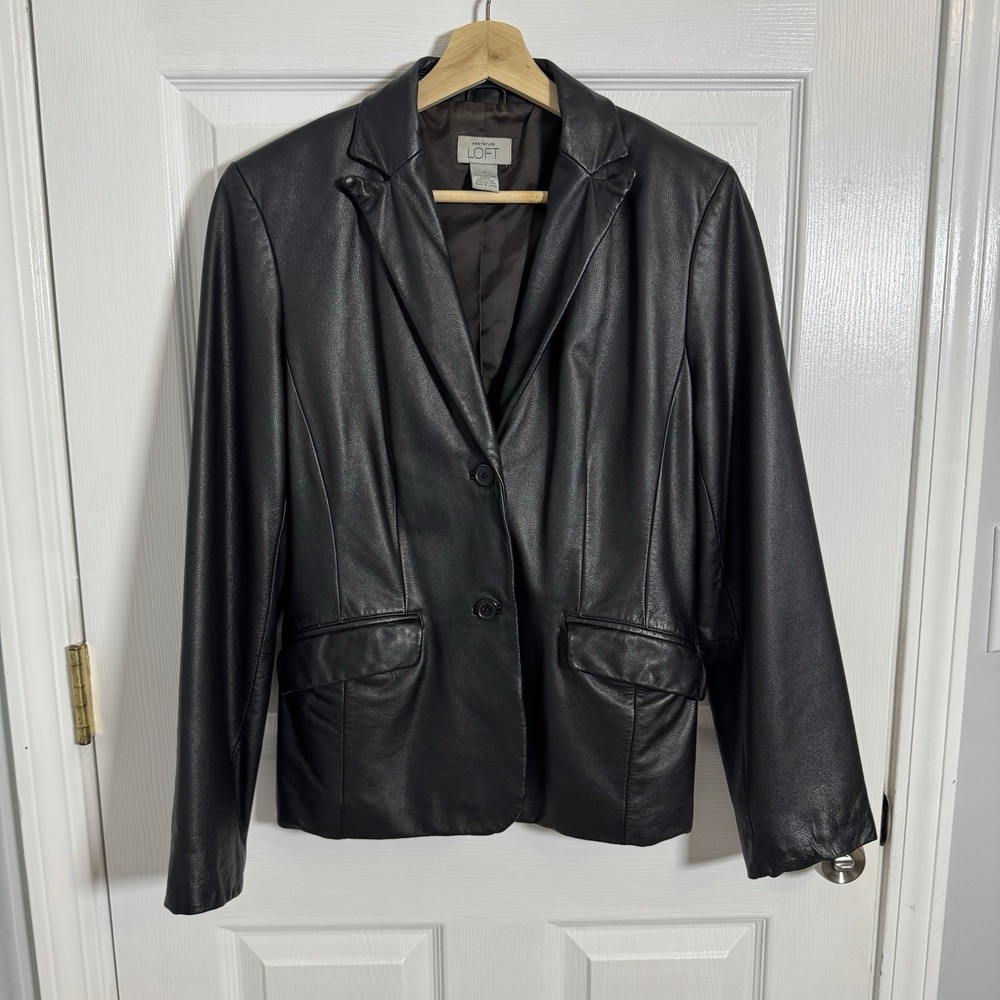 Ann Taylor LOFT Women's Size 4 Black 100% Leather Blazer Jacket 2 Button
